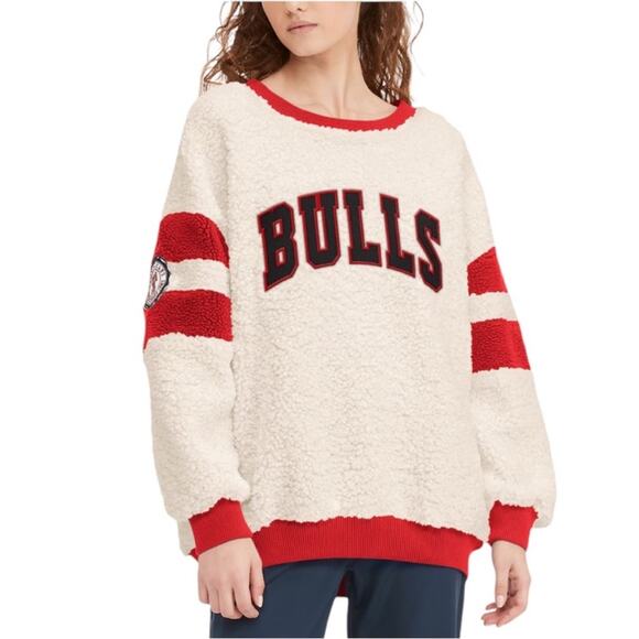 Chicago Bulls Tommy Jeans Oatmeal/Red Mindy Sherpa Pullover Sweatshirt – Sz S - Picture 1 of 10